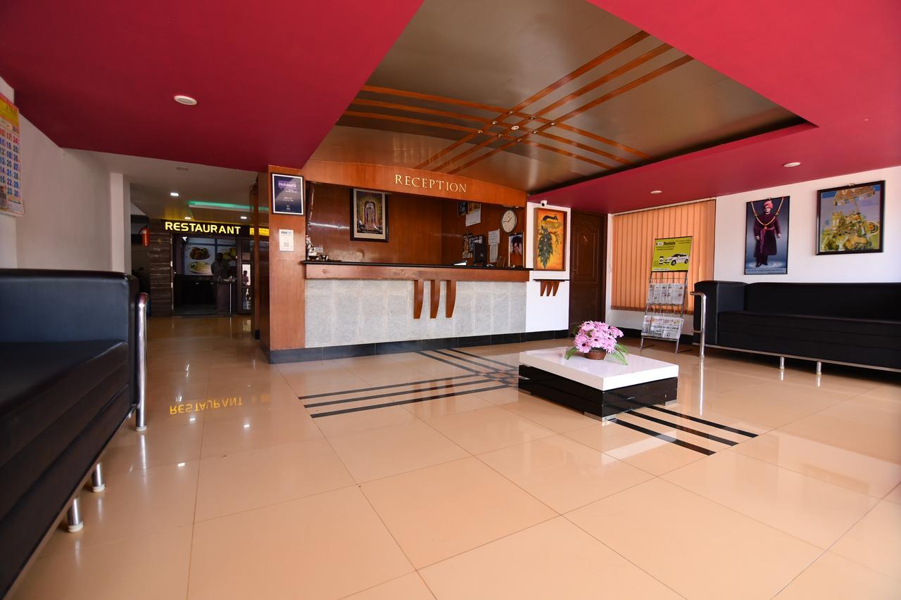 Lake View Hotel Madurai Exterior photo