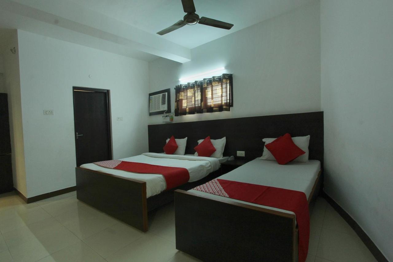 Lake View Hotel Madurai Exterior photo
