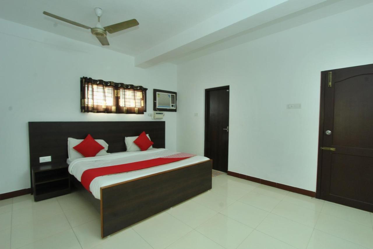 Lake View Hotel Madurai Exterior photo