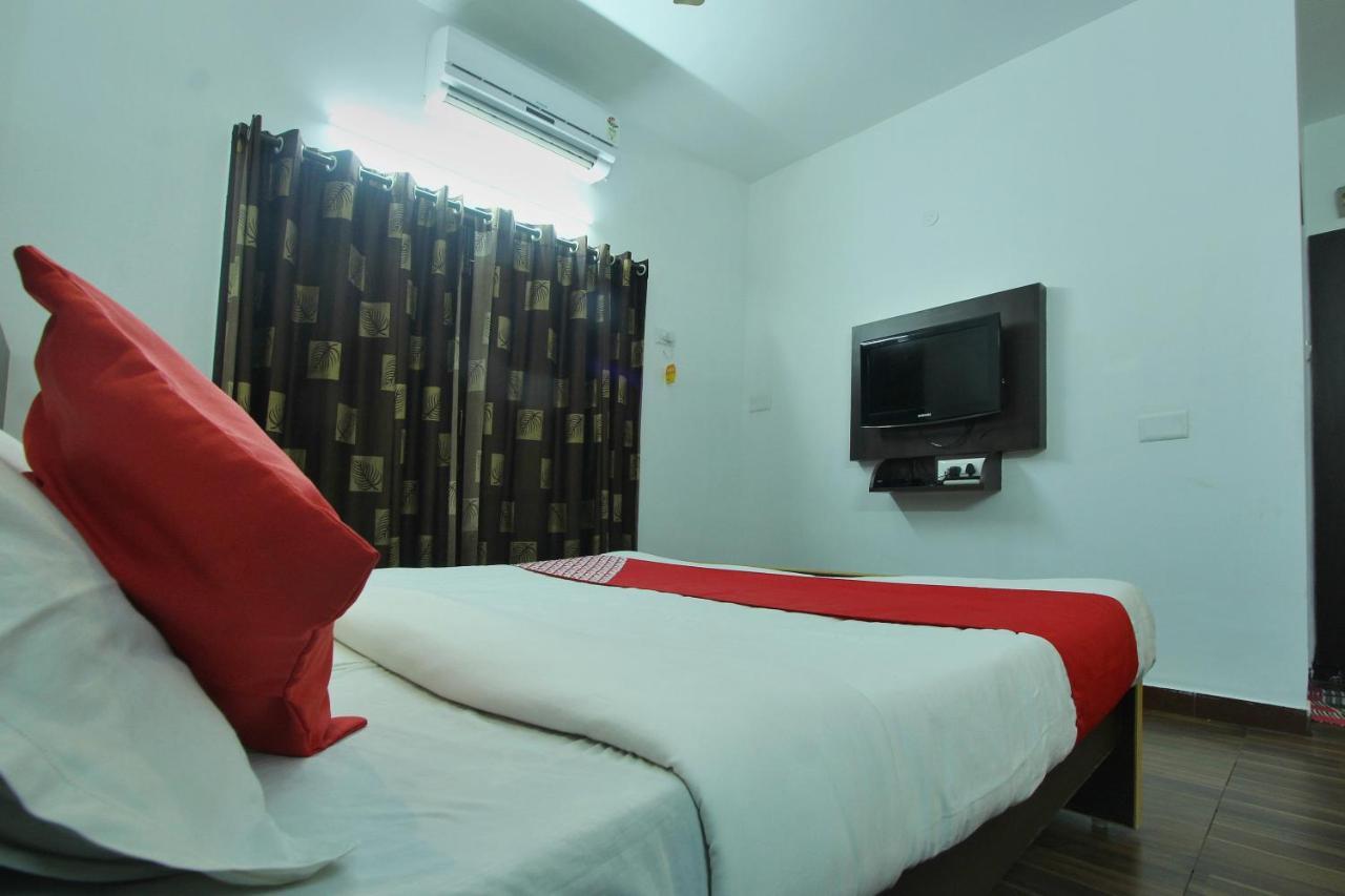 Lake View Hotel Madurai Exterior photo