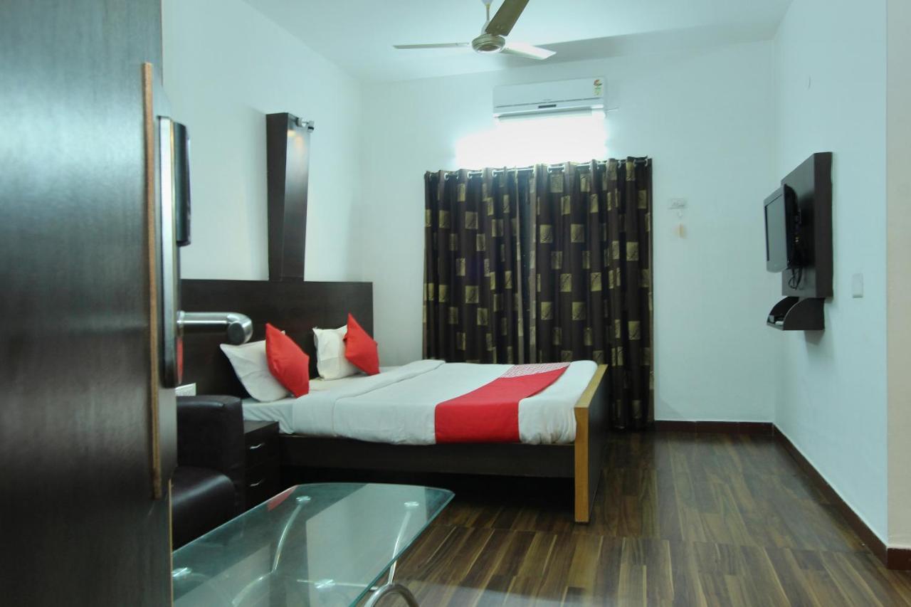 Lake View Hotel Madurai Exterior photo