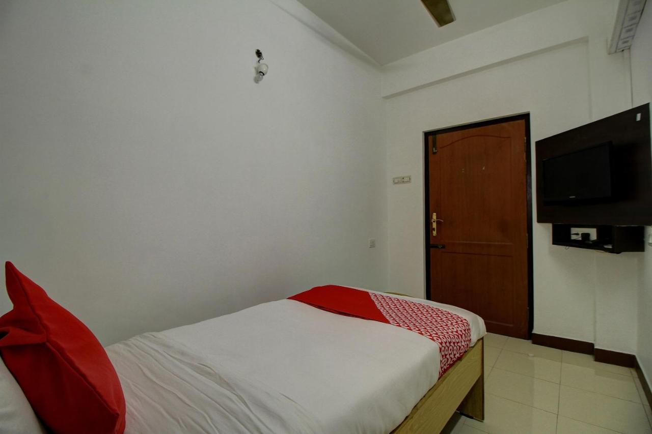 Lake View Hotel Madurai Exterior photo